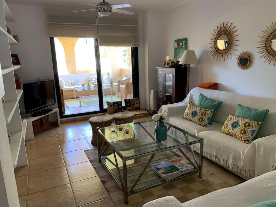 1Ra Linea Playa Zahara Atlanterra Piscina Parking Daire Zahara de los Atunes Dış mekan fotoğraf